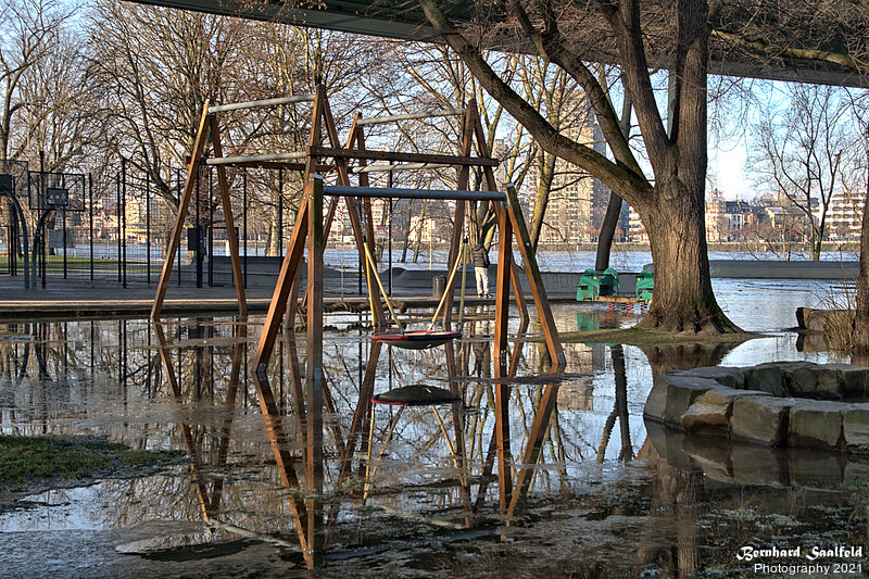 Bernhard Saalfeld - Spielplatz Zoobruecke